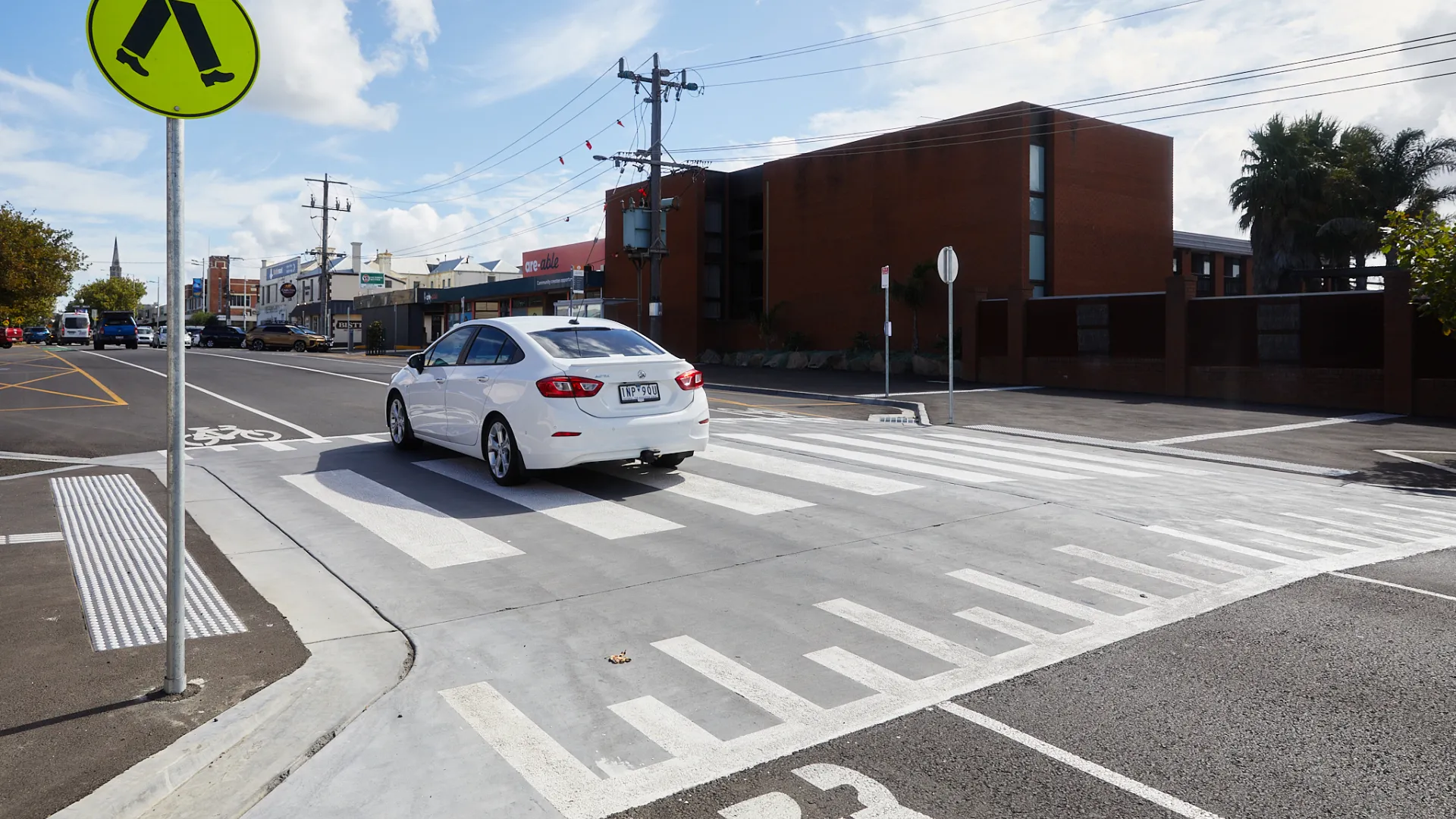 Pedestrian crossing at Lava Street bus interchange