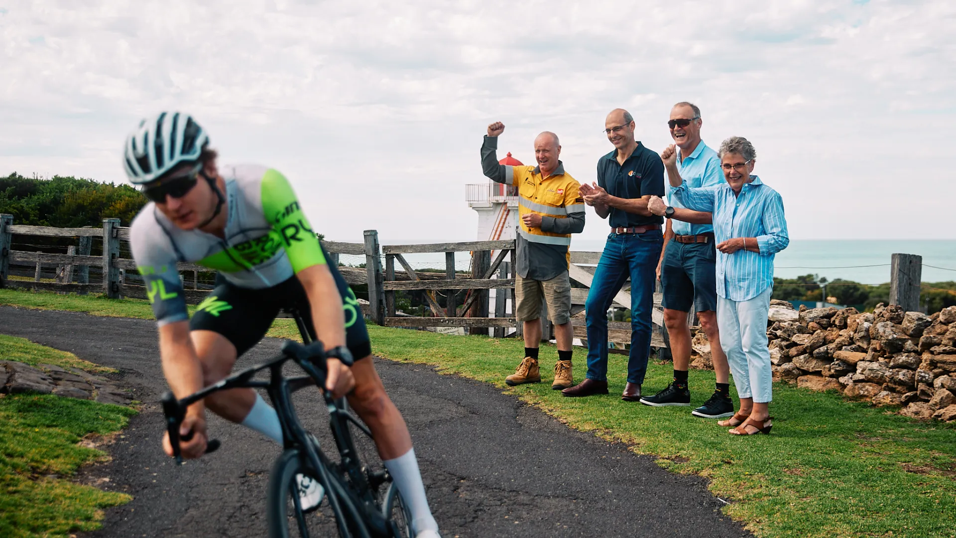 2024 Melbourne to Warrnambool competitor Jack Aitken, Powercor Field Leader Brian Sealey, Iona Gas Facility General Manager – Lochard Energy Josh McKenzie, Chair of the Warrnambool Citizen’s Road Race Committee Shane Wilson, Warrnambool Deputy Mayor Vicki Jellie.