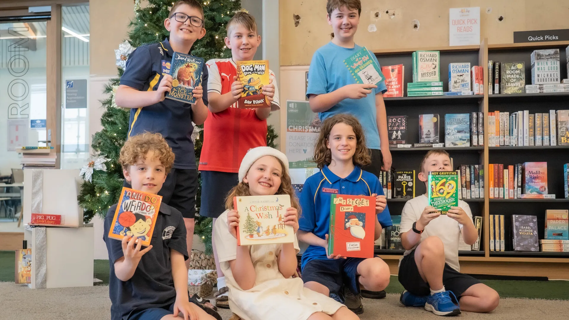Henry Ezzy, Albie Ezzy, Rohan Elliott, Charlie Grundy, Lucy Elliott, Harrison Grundy and George Ezzy