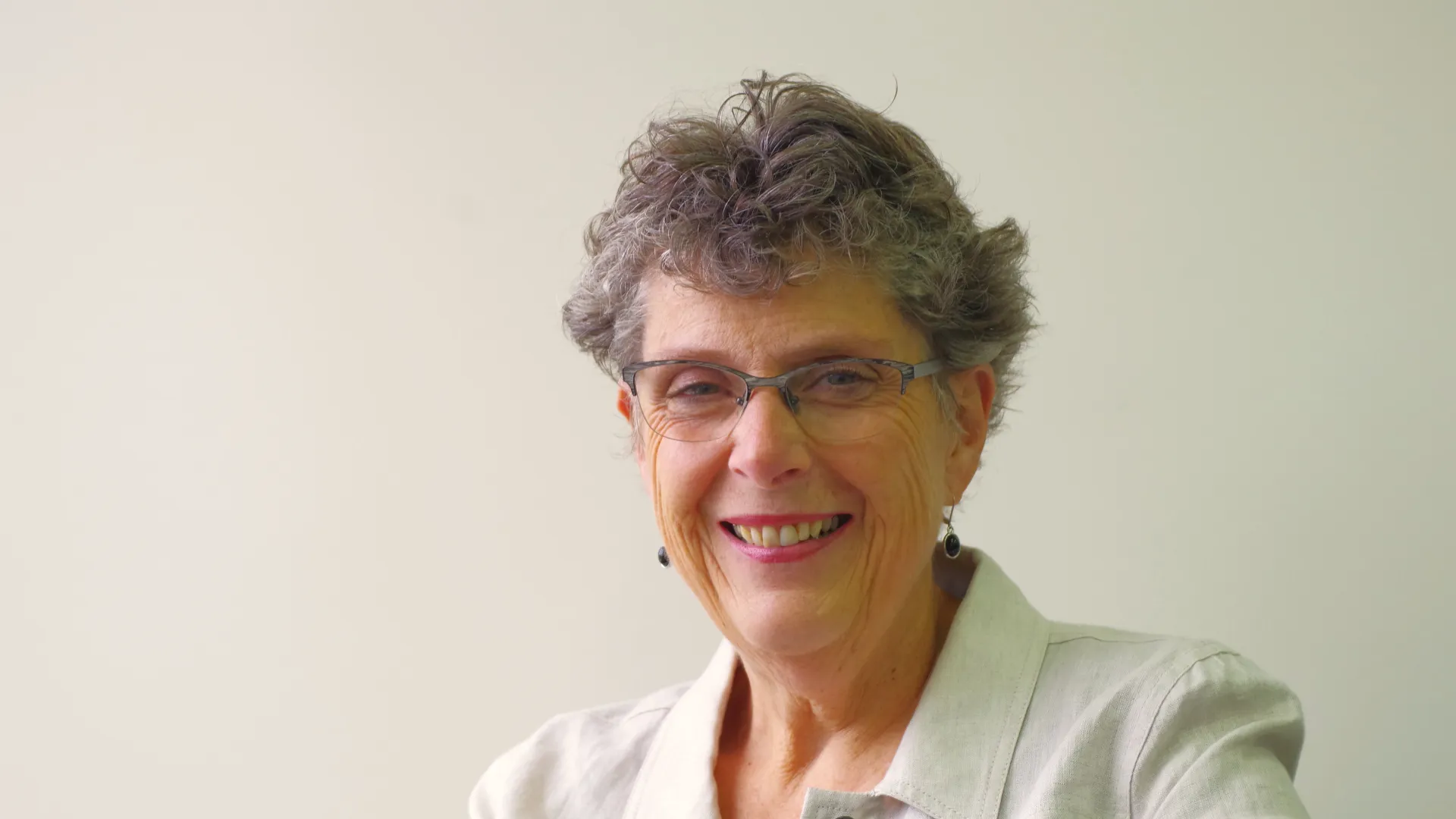 Mayor Cr Vicki Jellie