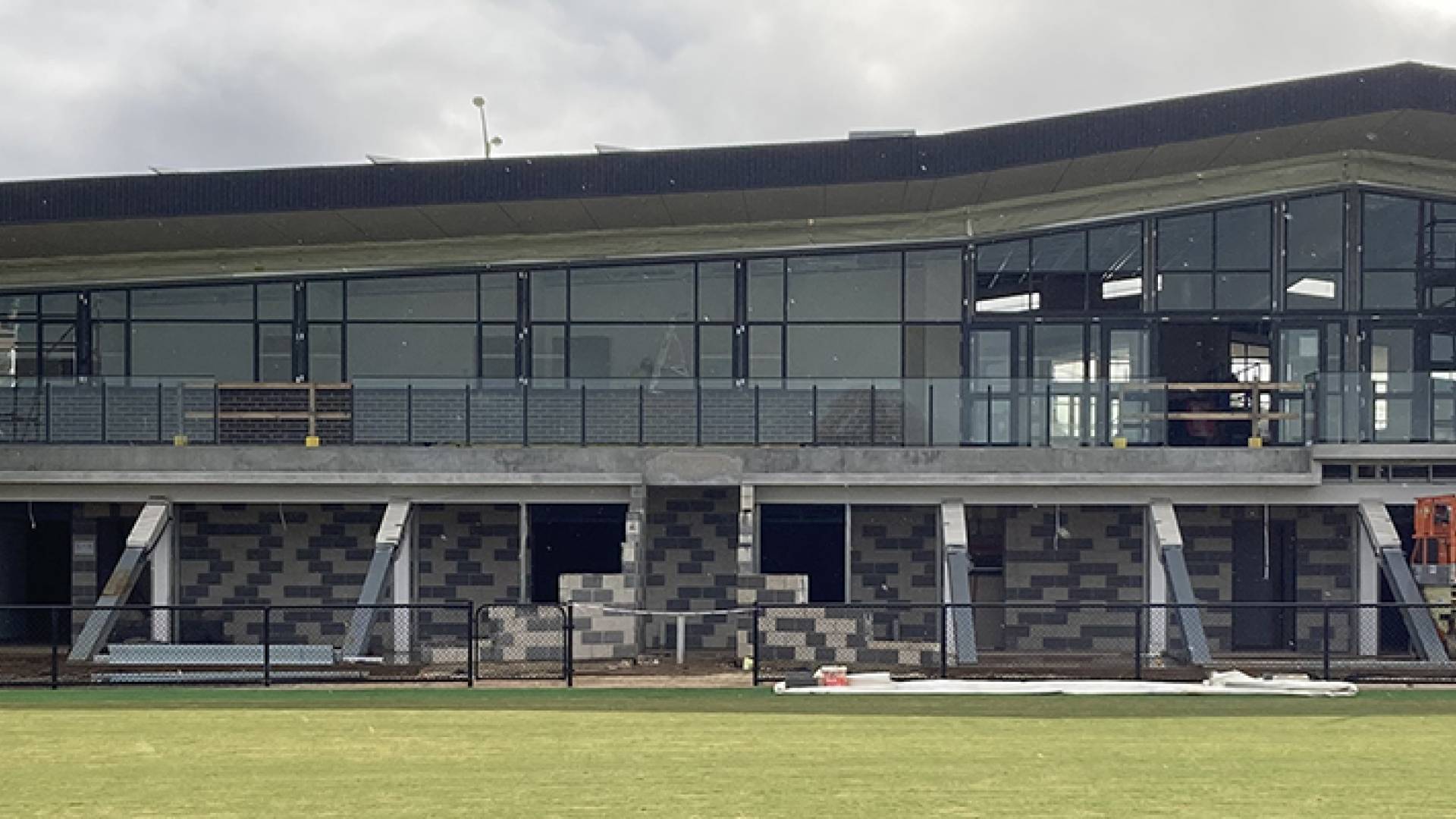 Reid Oval pavilion under construction