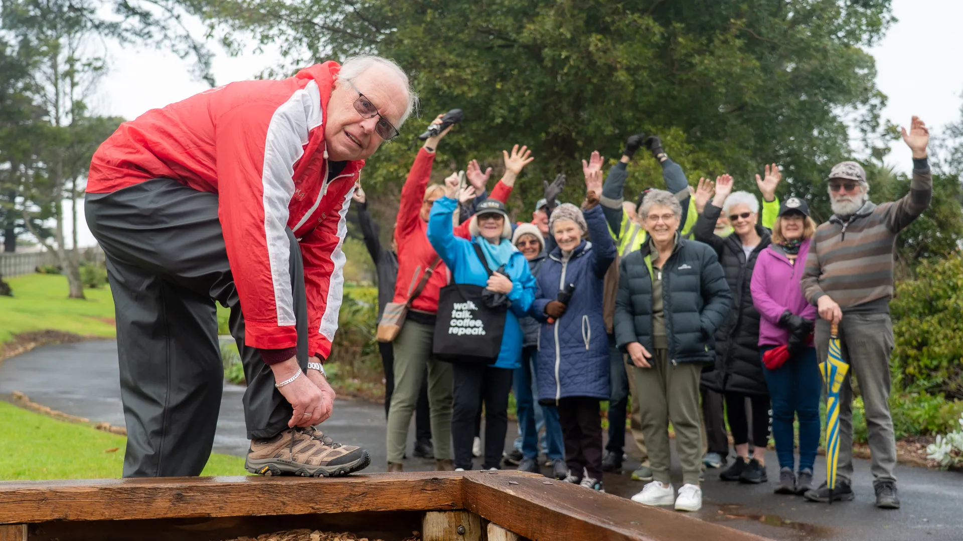Trevor Hearfield with Deputy Mayor Vicki Jellie (left) and Heart Foundation Walking Group members