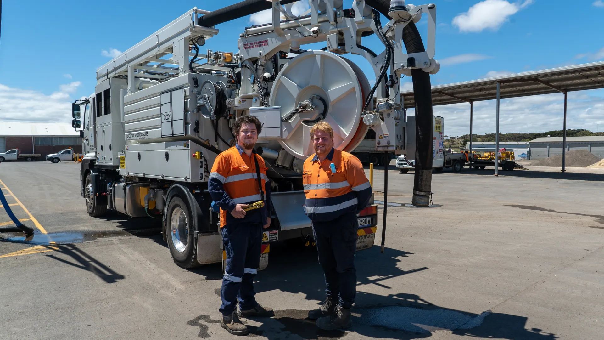 Will Sloan and Nathan Hatherall with the new jet/vac truck
