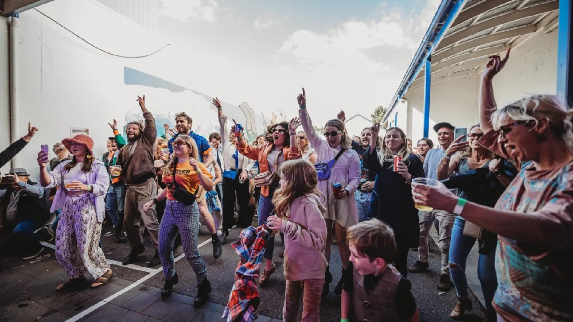 Live music in the F Project laneway