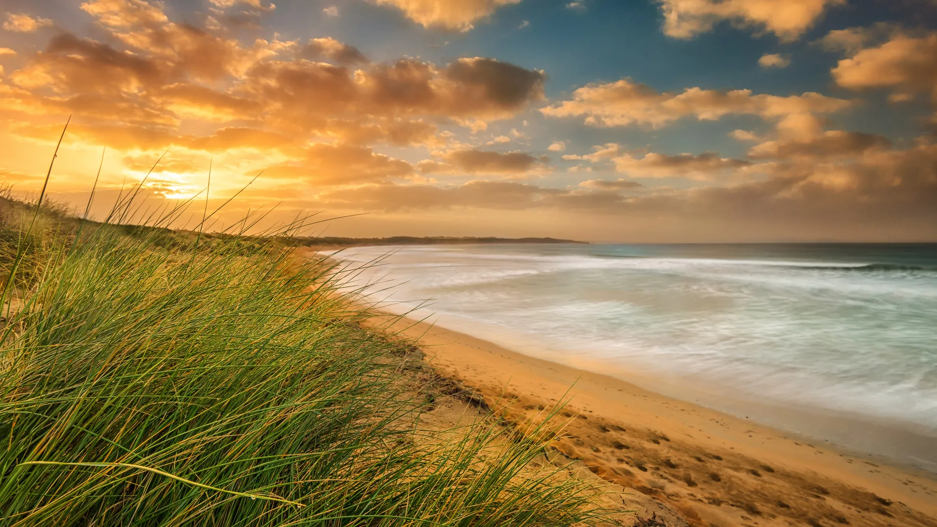 Beach sky