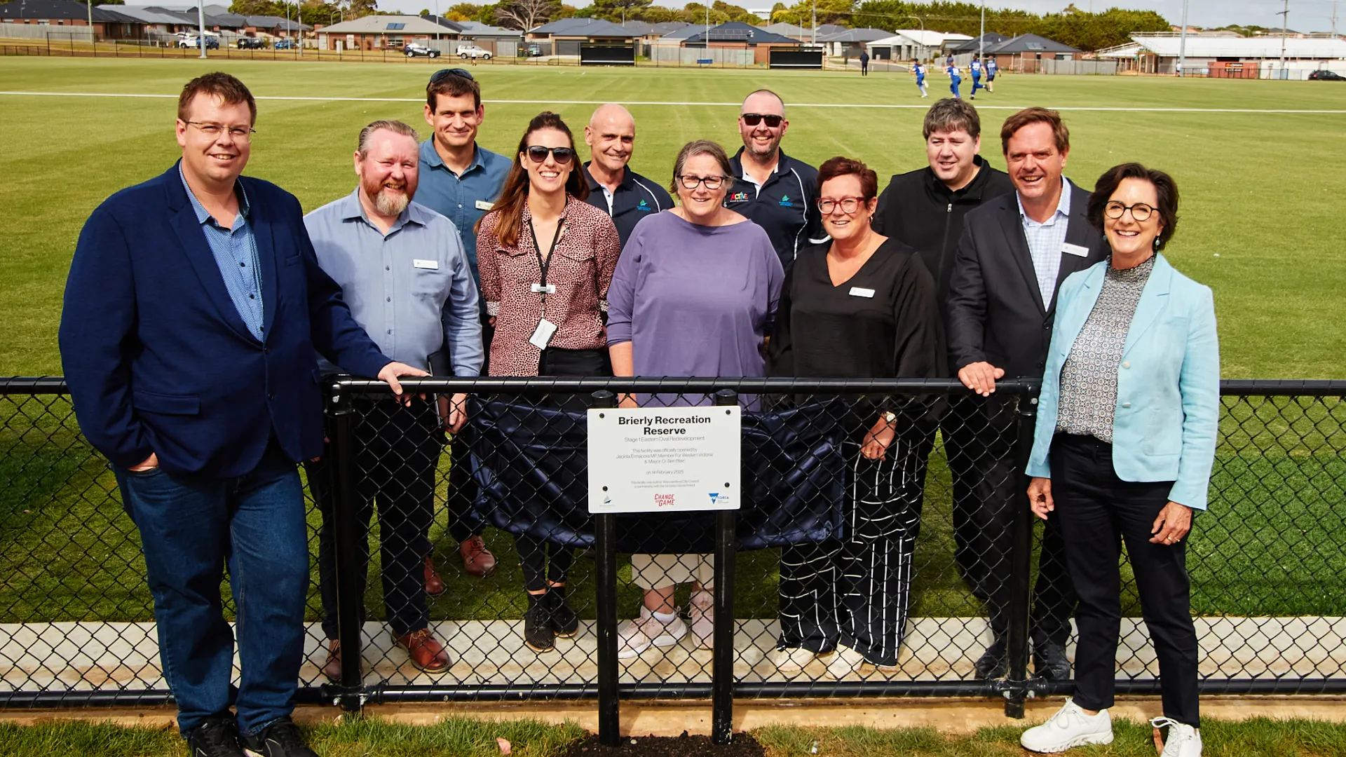Cr Blain and Ms Ermacora with Council project team.