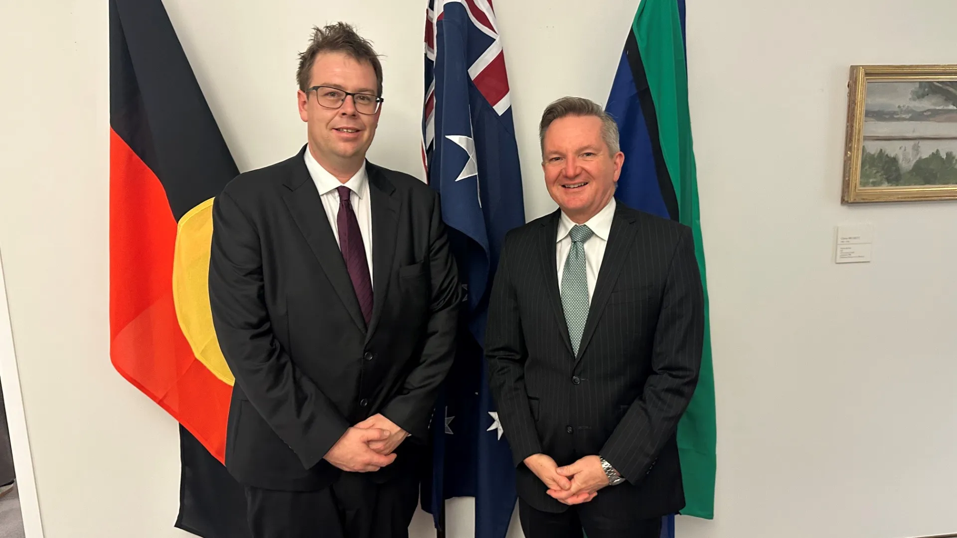 Cr Ben Blain and Minister for Climate Change and Energy Chris Bowen.