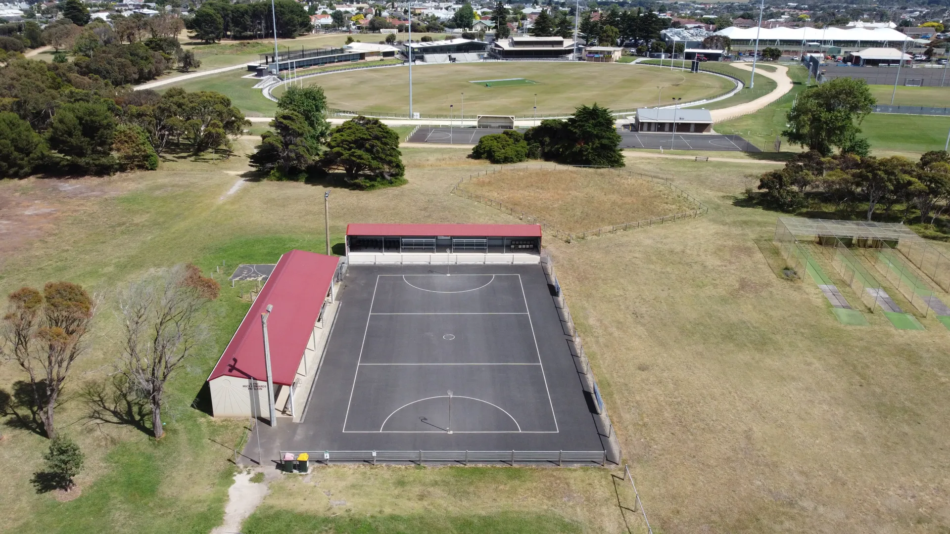 Walter Oval