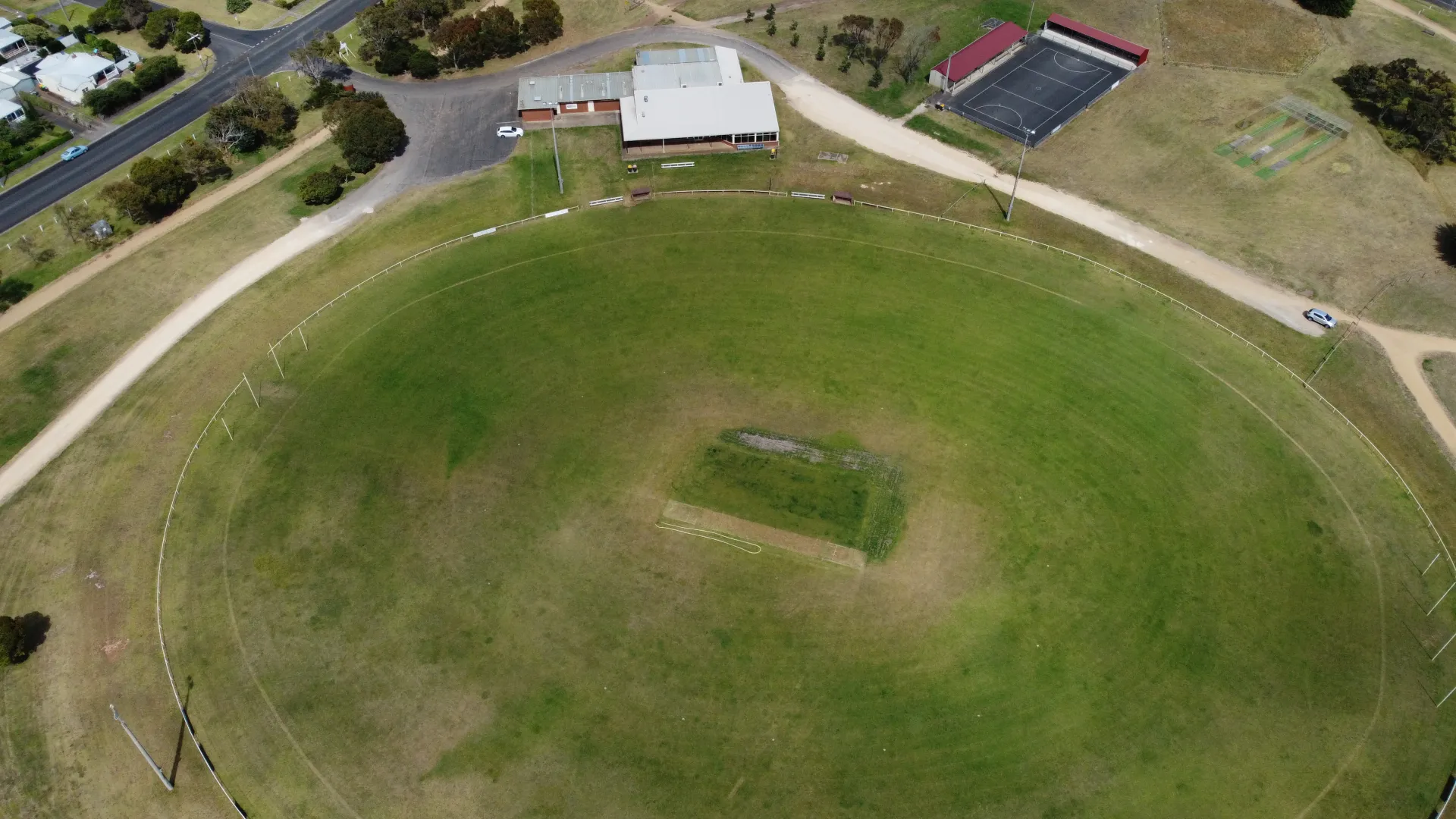 Walter Oval