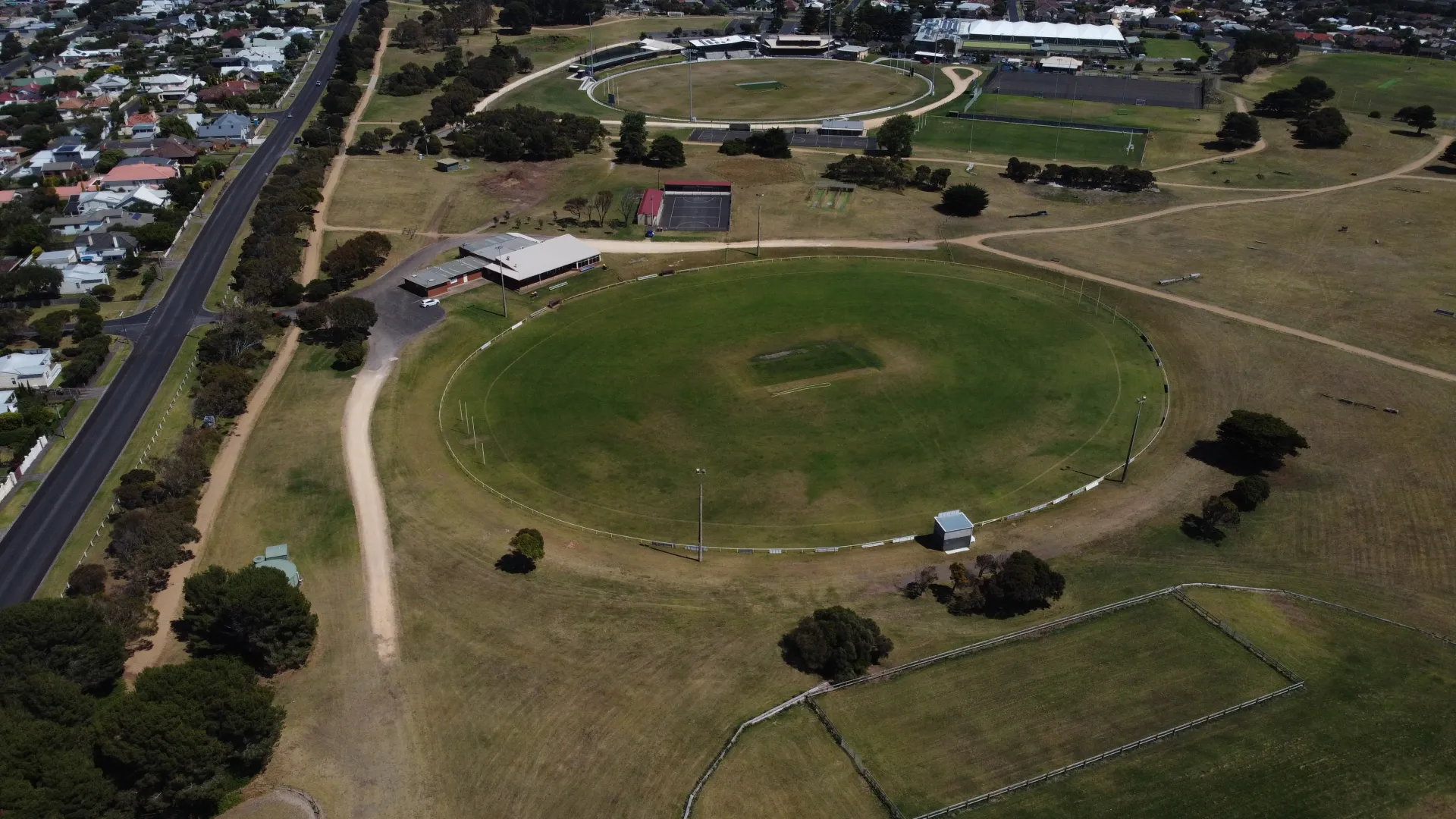 Walter Oval