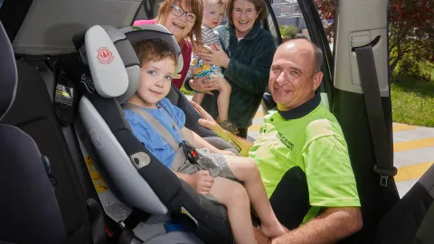 Llewyn Pomorin (age 3), Jill Bourke, Henrik Pomorin (age 1), Joanne McKinnon and Frank Ganino
