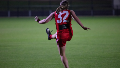 Night football at Reid Oval