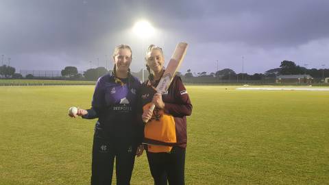 Hawkesdale captain Tara Elliott with Nestles captain Brooke Herbertson