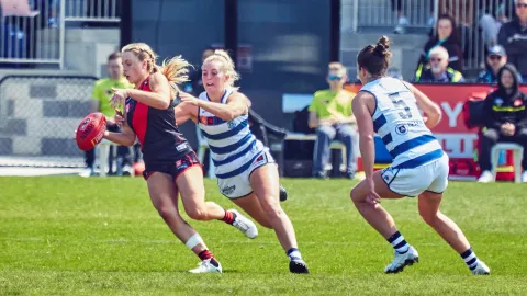 AFLW at Reid Oval Warrnambool