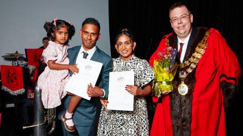 Mayor Ben Blain with new Australian Citizens