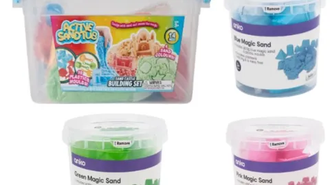 Coloured sand