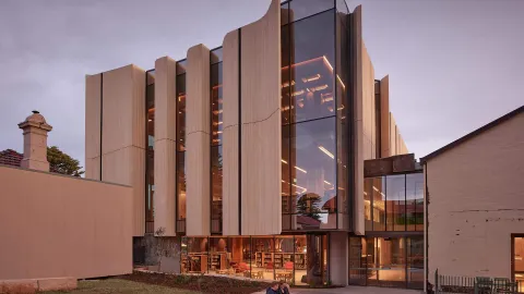 Warrnambool Library