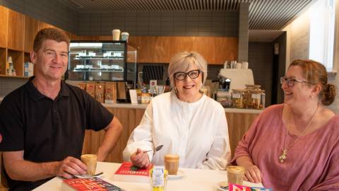 Tasty Plate Catering Manager Steve Weber, Mayor Cr Debbie Arnott and Tasty Plate Executive Manager Maree Wyse at the Library cafe.
