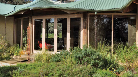 Sustainable building and renovating guide